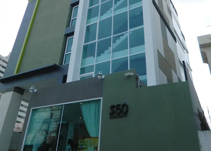 S50 Sukhumvit 방콕